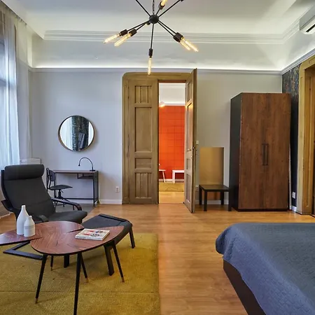 Nanirol At Gellert Bath * Budapest