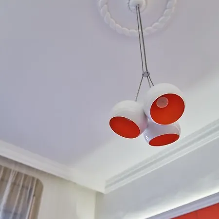 Nanirol At Gellert Bath Apartament Budapeszt