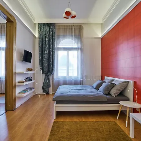 Apartament Nanirol At Gellert Bath Budapeszt