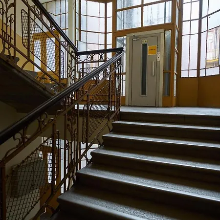 Nanirol At Gellert Bath Apartament *