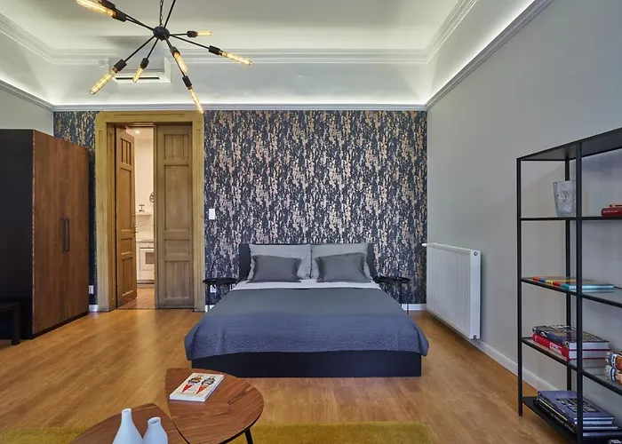 Apartament Nanirol At Gellert Bath Budapesta