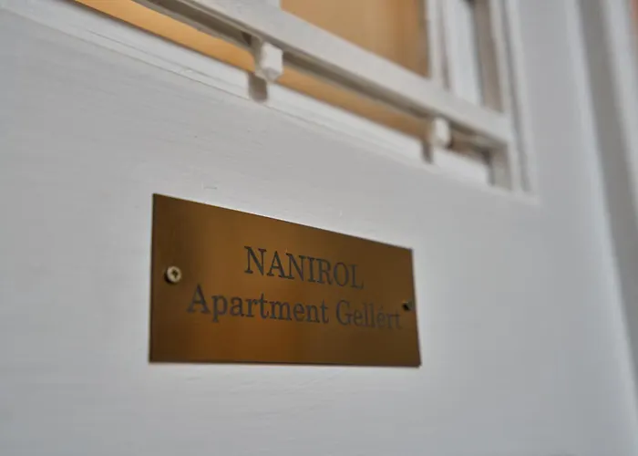 Nanirol At Gellert Bath Apartment